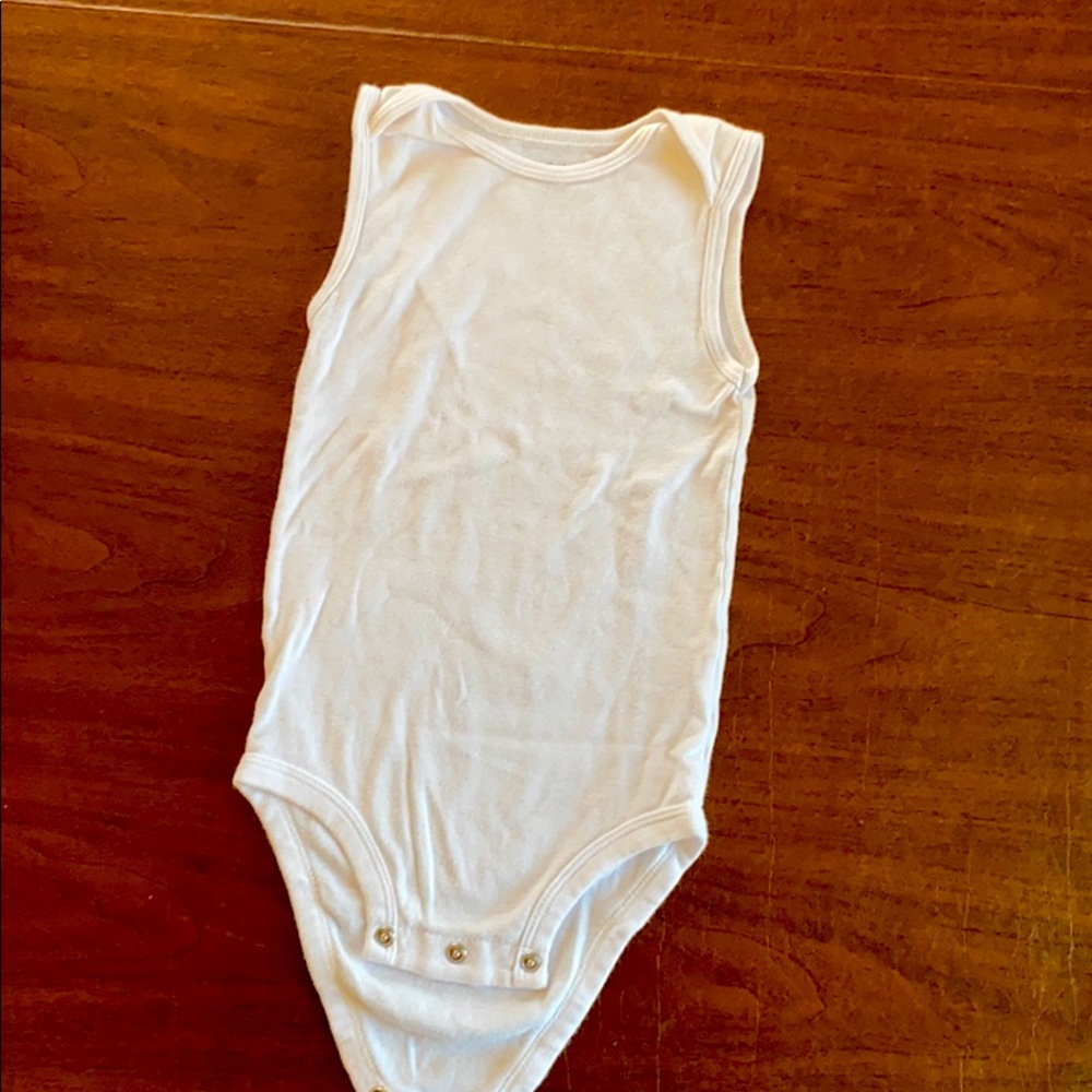 Carter’s 24m onesie
